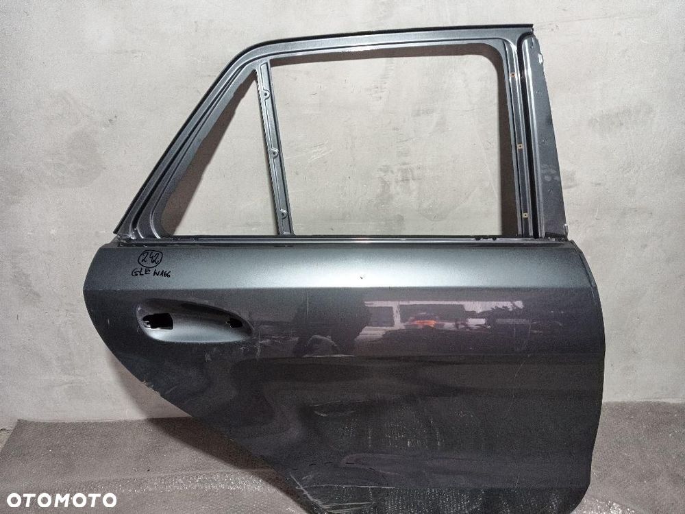 DRZWI TYŁ TYLNE PRAWE MERCEDES GLE W166 DRZWI TYŁ TYLNE PRAWE MERCEDES GLE W 166 - 6