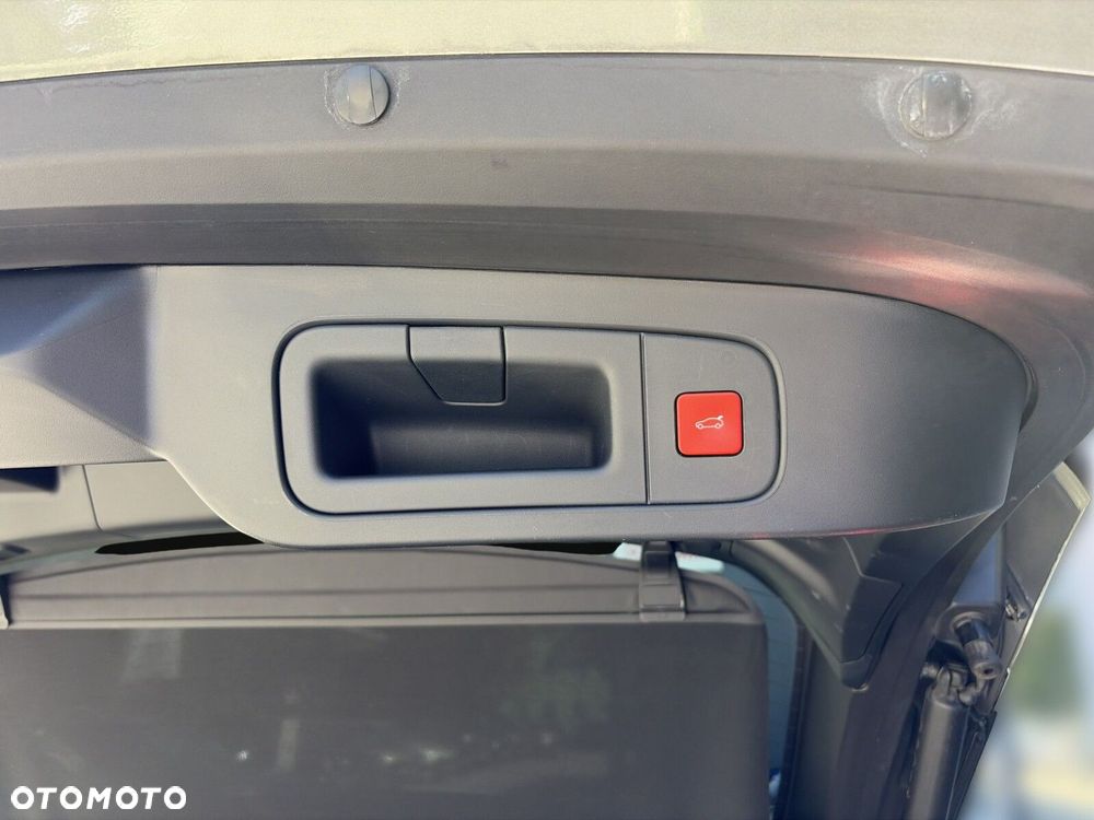 Citroën C5X 1.6 PHEV 225 Shine Pack EAT8 - 21