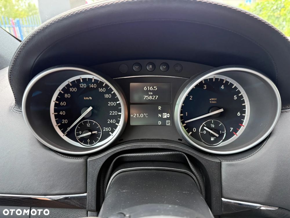 Mercedes-Benz GL 500 4Matic 7G-TRONIC Grand Edition - 2