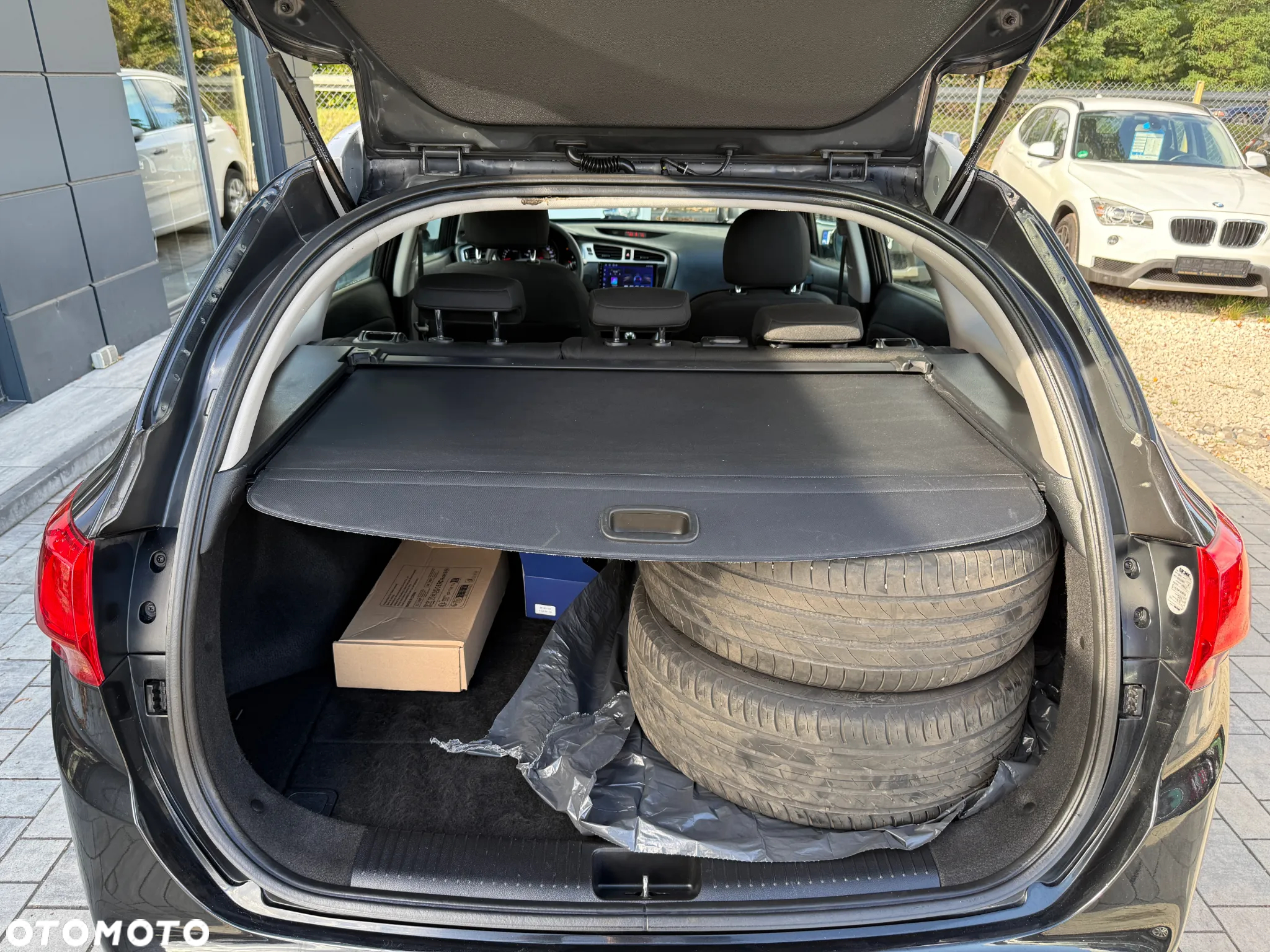 Kia Ceed 1.6 GDI Platinum Edition - 23