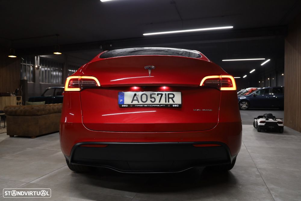 Tesla Model Y Long Range Tração Integral - 36