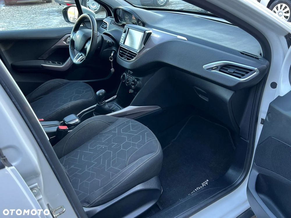 Peugeot 2008 82 VTI Active - 15