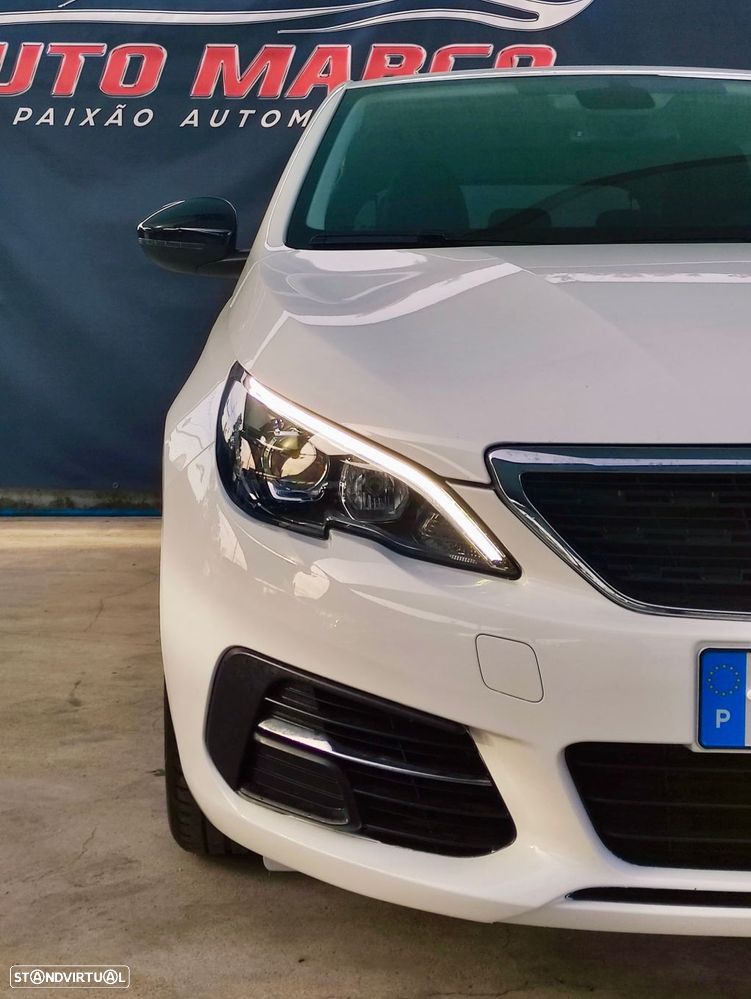 Peugeot 308 1.5 BlueHDi Business Line - 4