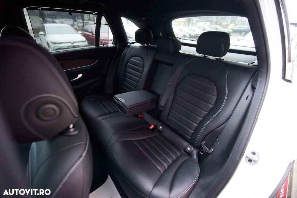 Mercedes-Benz GLC - 22