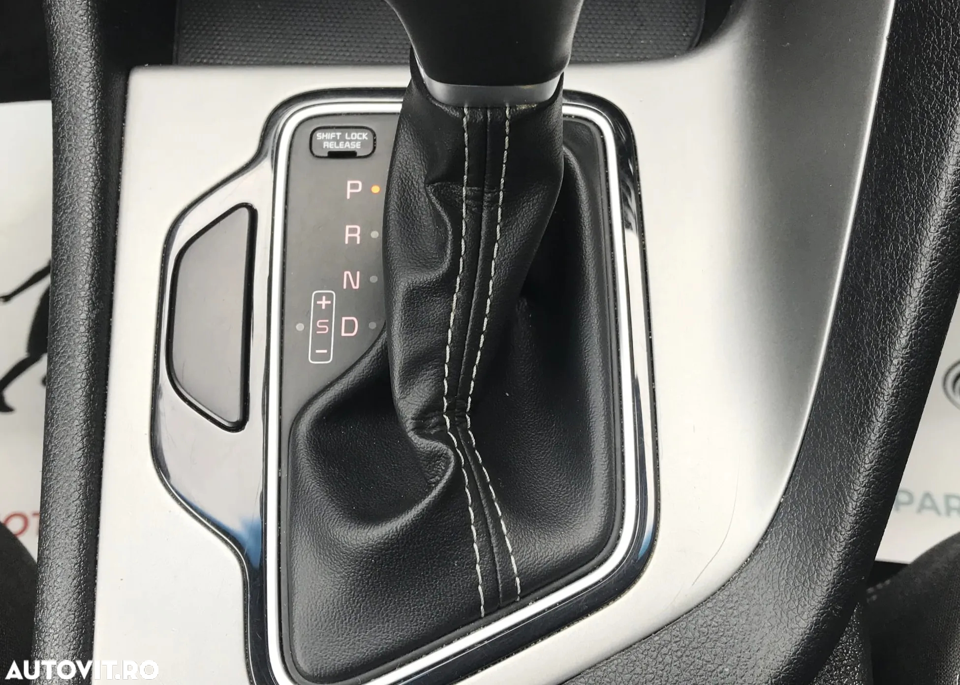 Kia Niro 1.6 GDI 6DCT HEV Classic - 30