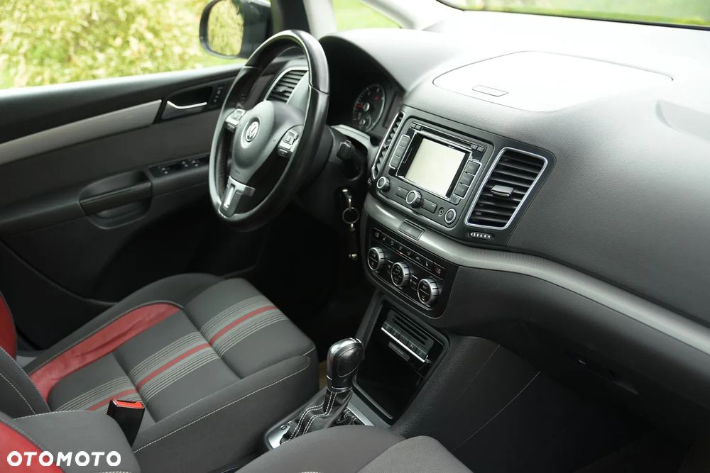 Volkswagen Sharan 2.0 TDI DSG Highline - 19
