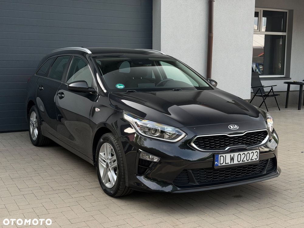 Kia Ceed 1.6 CRDi mHEV L Business Line DCT - 3