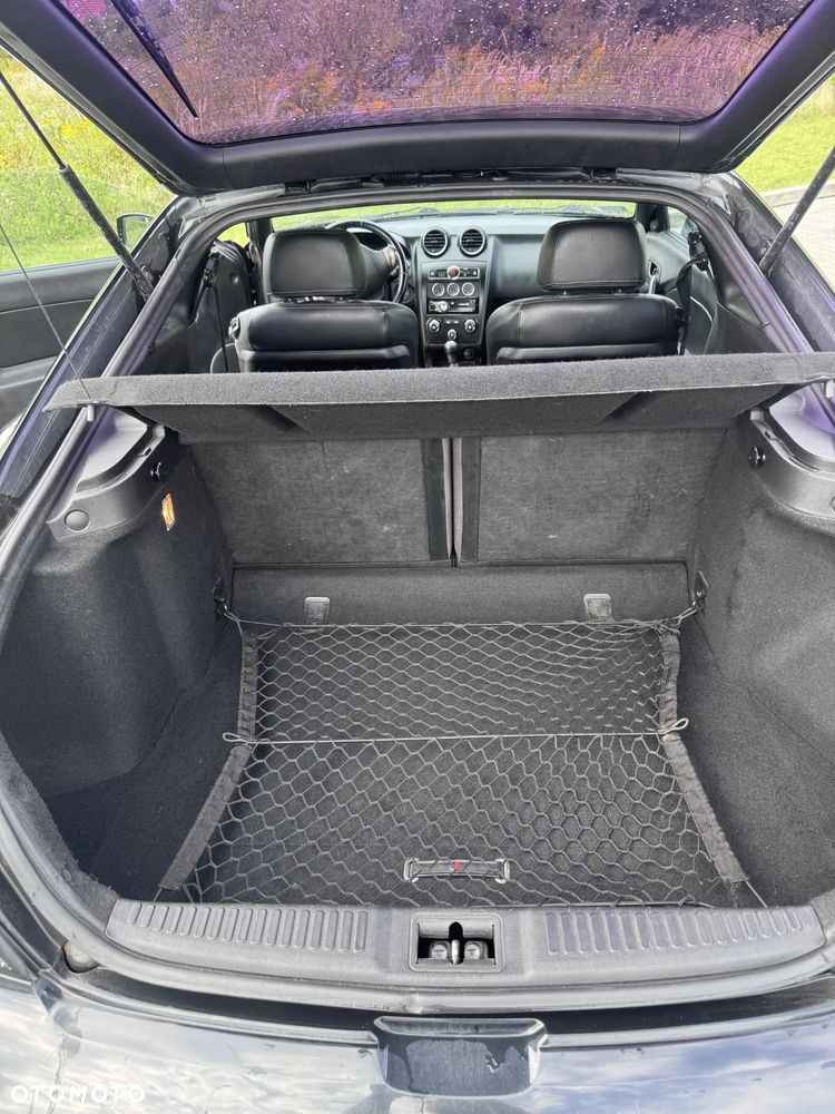 Hyundai Coupe - 16
