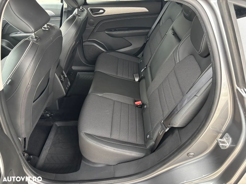 Renault Arkana E-TECH Hybrid Intens - 36