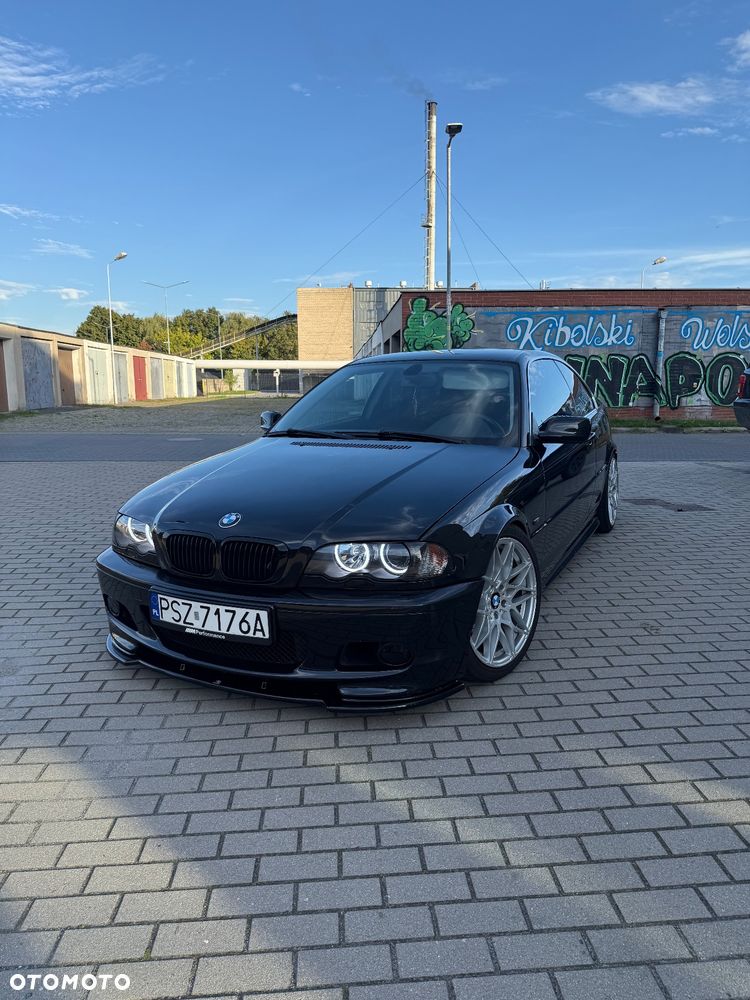 BMW Seria 3 323Ci - 1