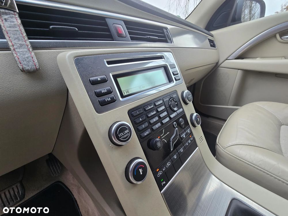 Volvo V70 2.0 - 30