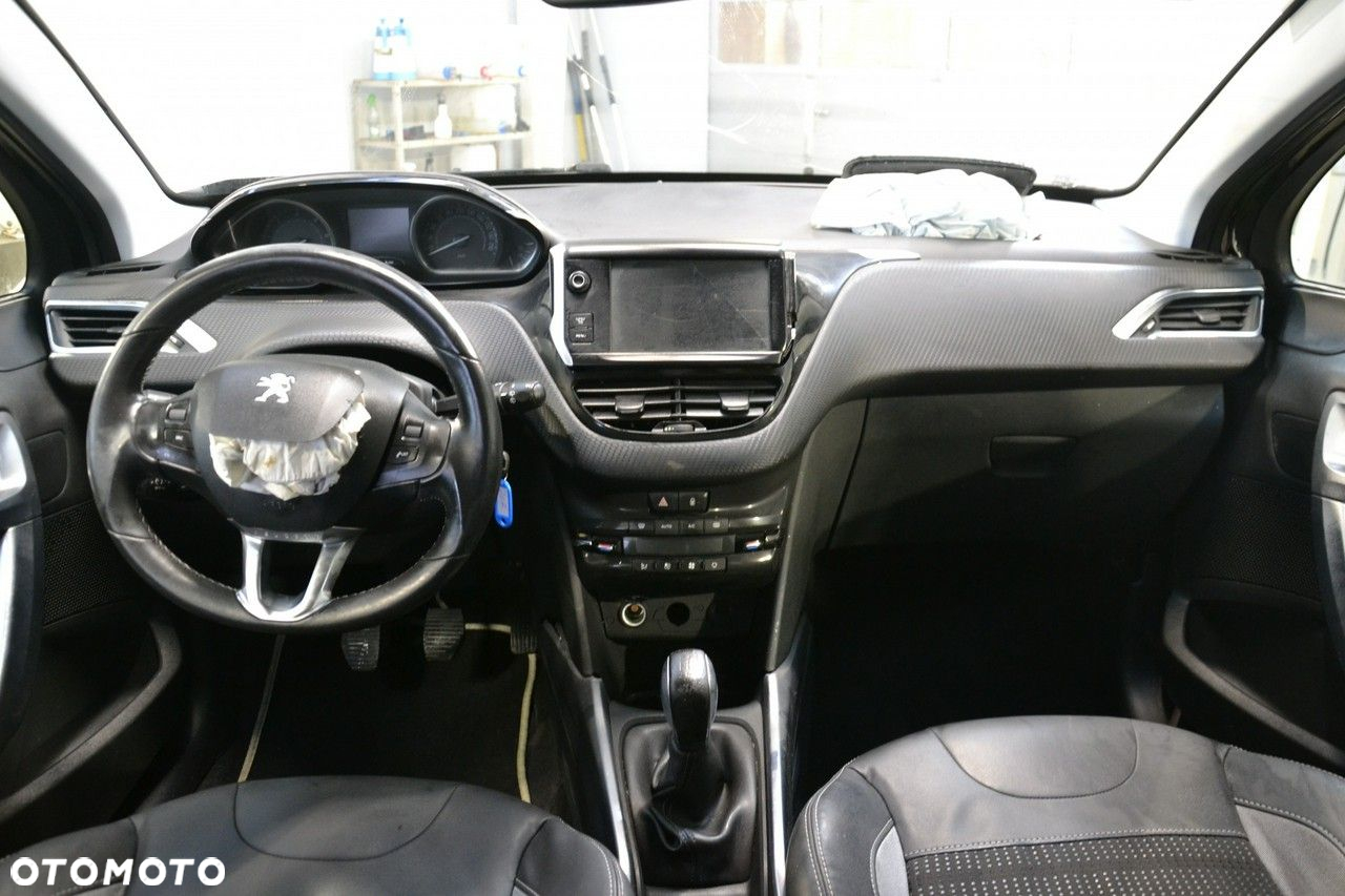 Peugeot 2008 - 18