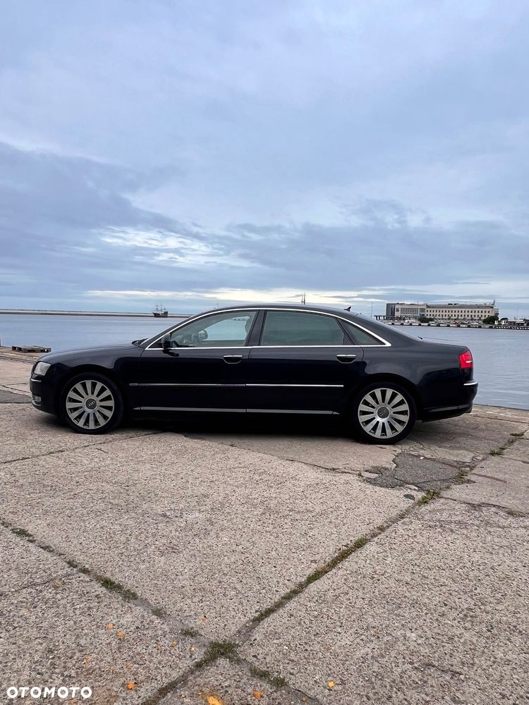 Audi A8 - 3