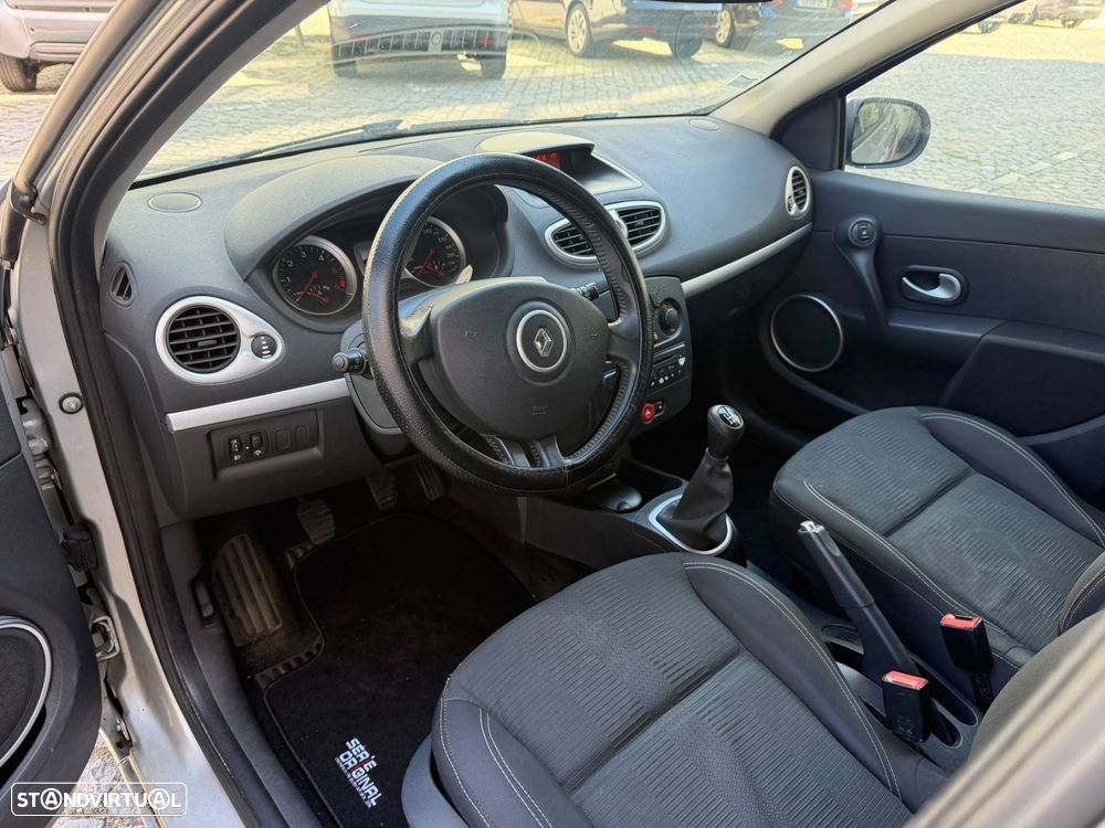 Renault Clio 1.5 dCi Confort - 14
