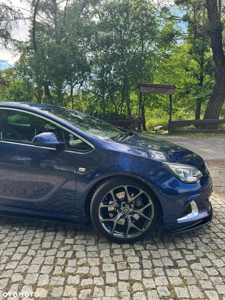 Opel Astra OPC - 9