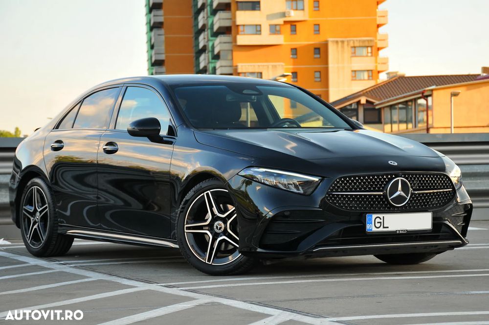 Mercedes-Benz A 200 d 8G-DCT AMG Line - 4