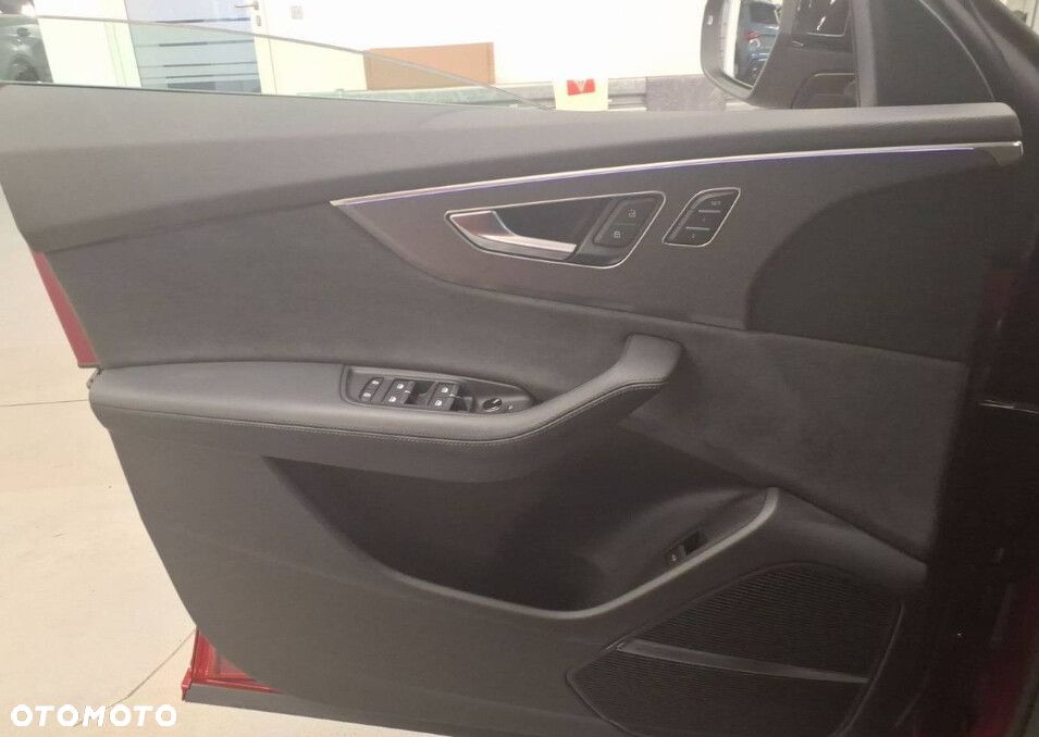 Audi RS Q8 TFSI mHEV Quattro Tiptronic - 17