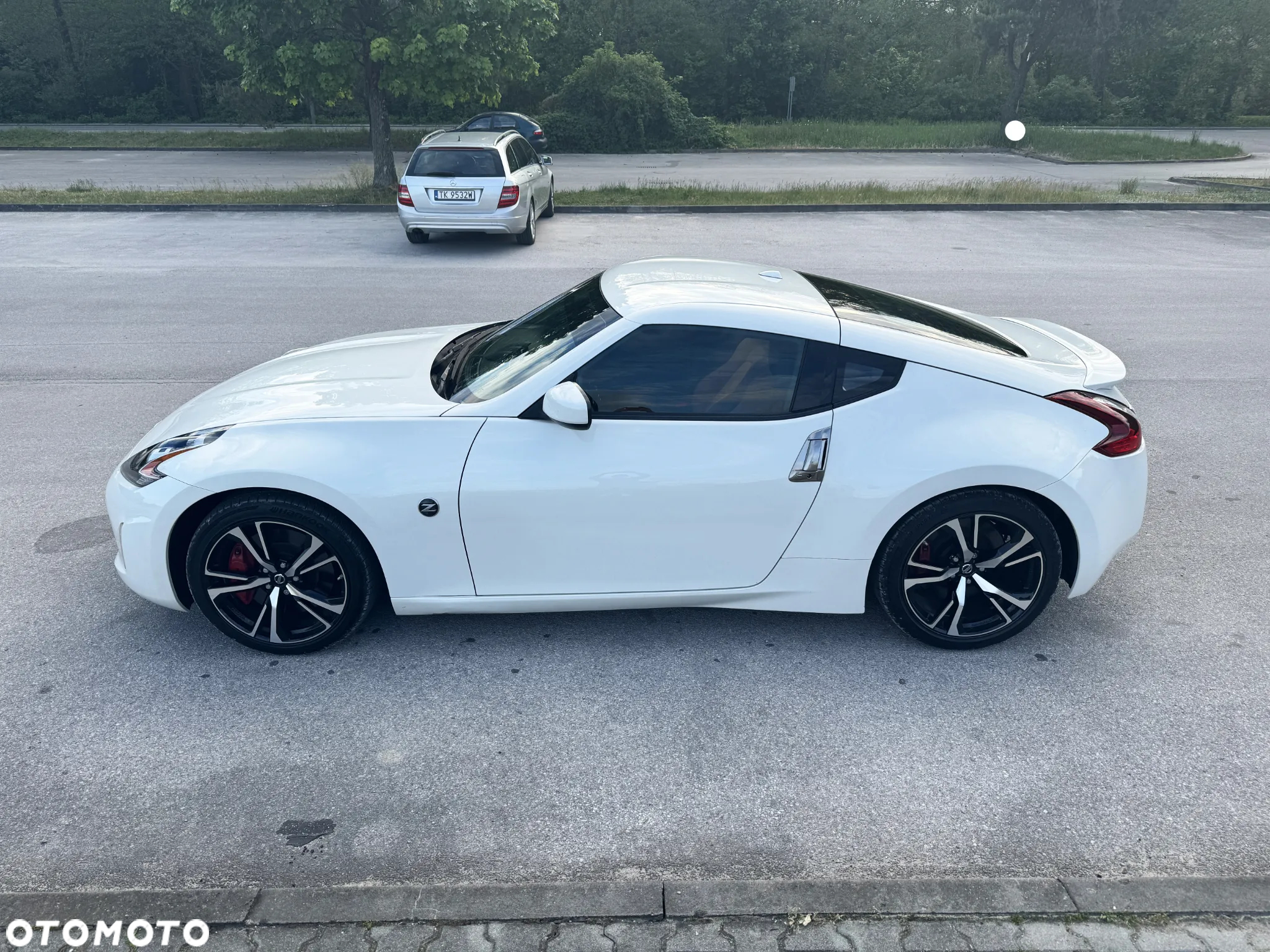 Nissan 370 Z - 19