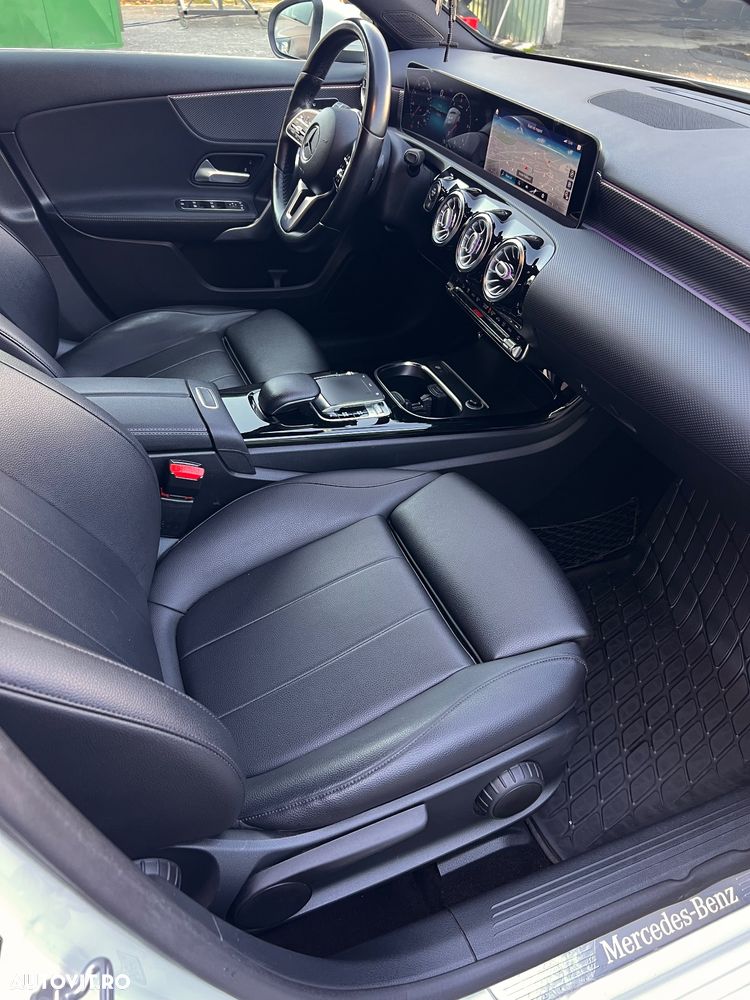 Mercedes-Benz A - 10