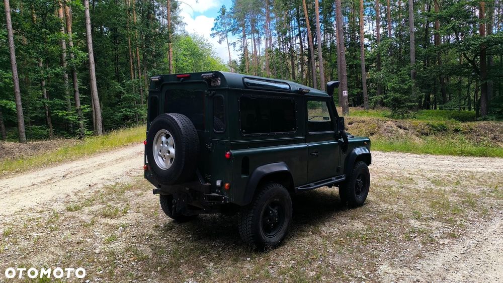 Land Rover Defender 90 Style - 3