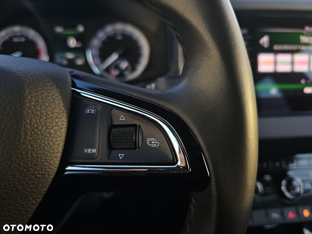 Skoda Karoq 1.5 TSI ACT 4x2 Style - 17