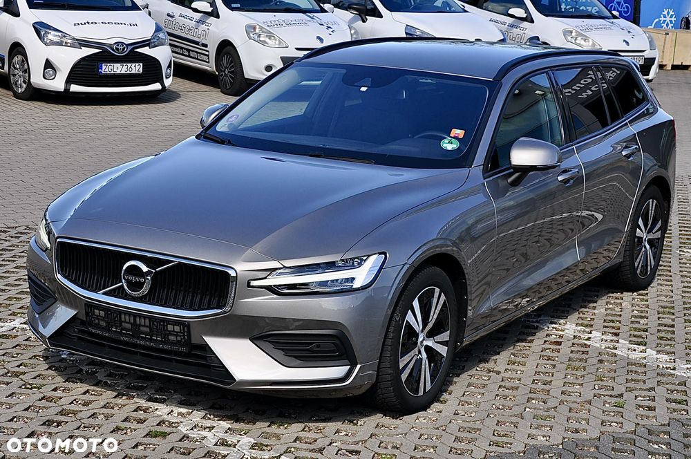 Volvo V60 B3 B Geartronic Momentum - 4