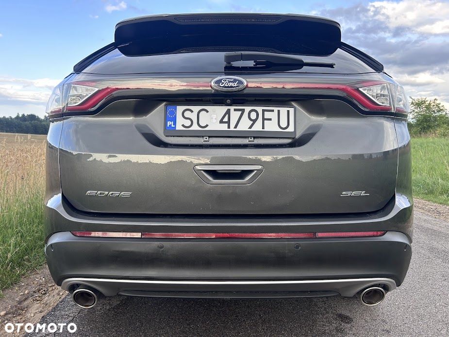 Ford Edge - 18