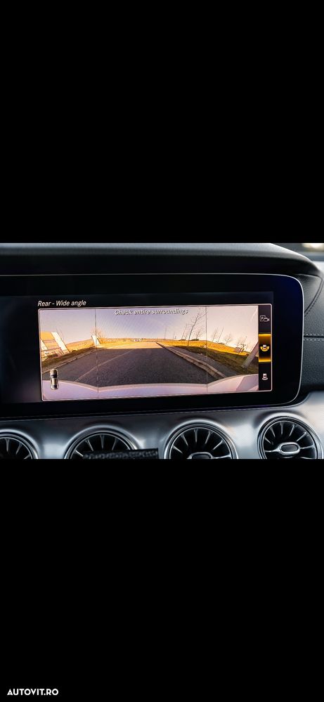 Mercedes-Benz E 220 d 4Matic 9G-TRONIC AMG Line - 26