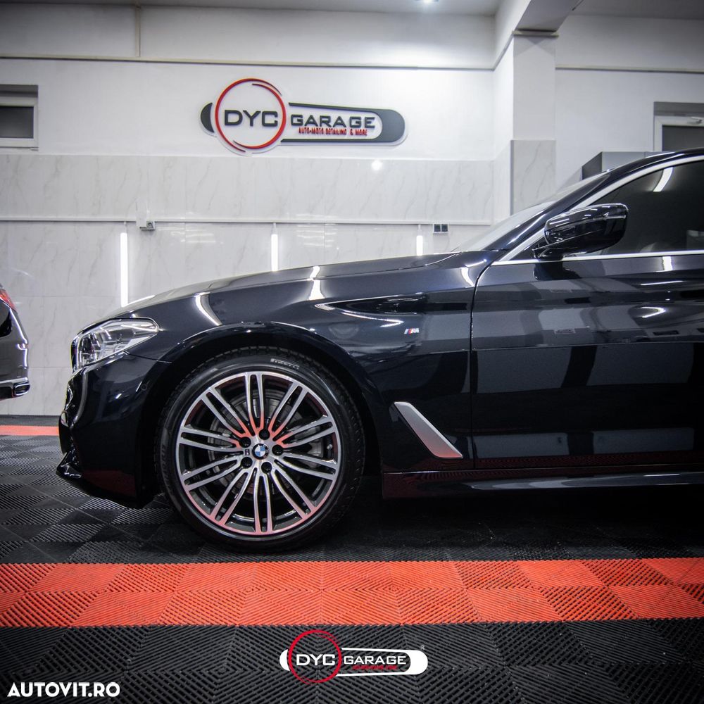 BMW Seria 5 520d xDrive AT - 17