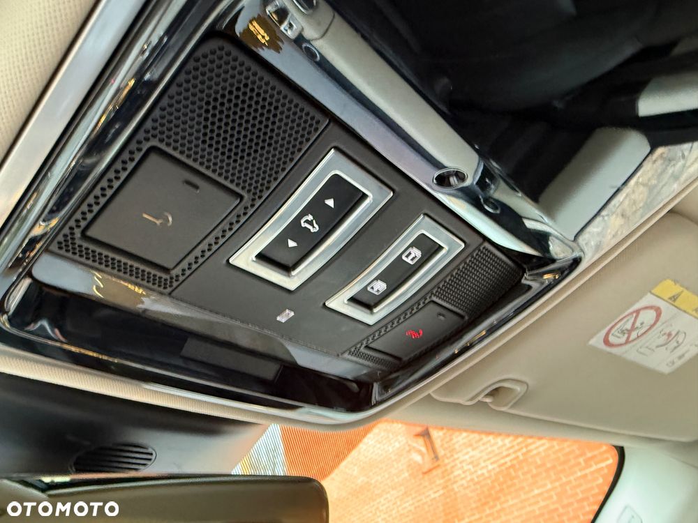 Land Rover Range Rover Sport P400e HSE Dynamic Stealth - 37