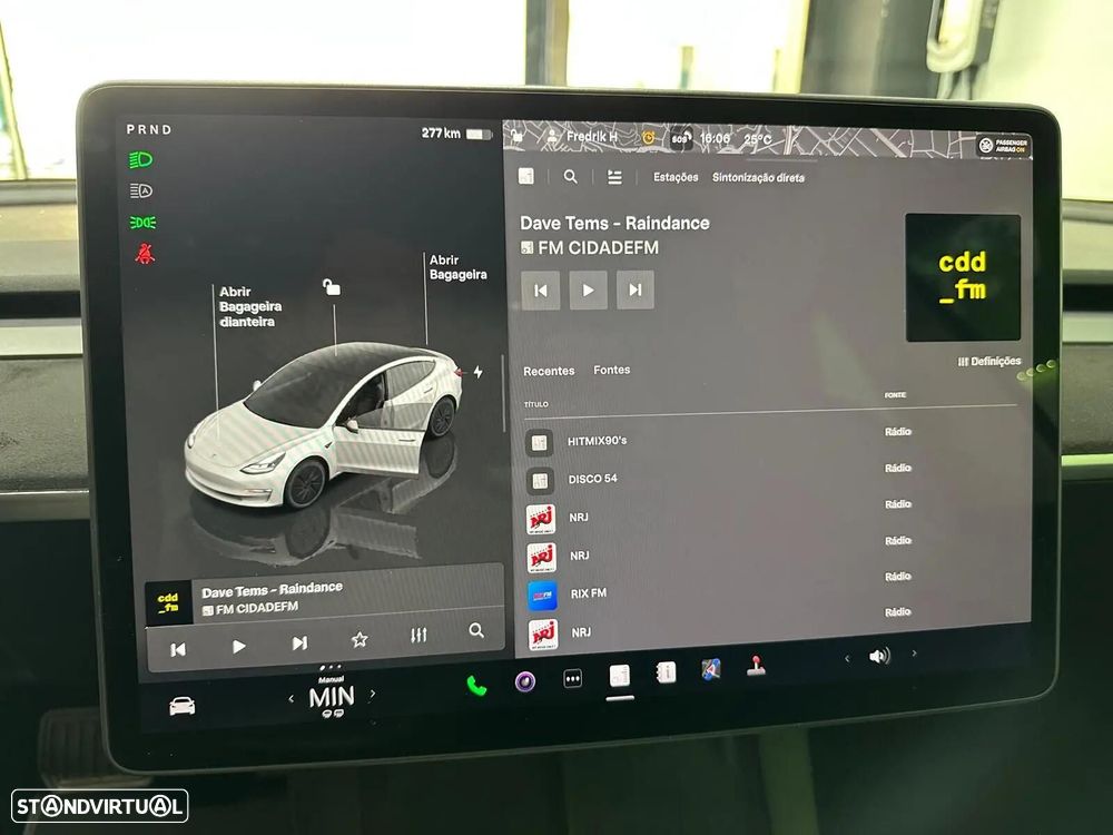 Tesla Model 3 Standard RWD - 38