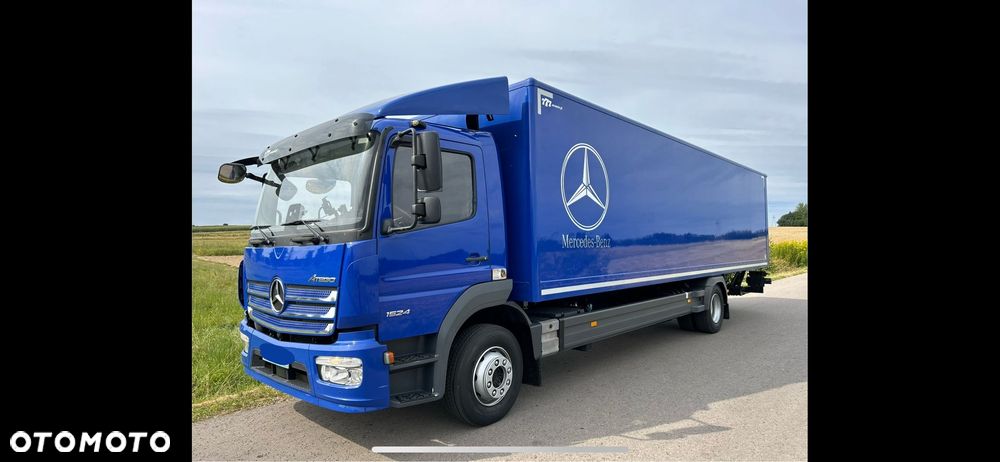 Mercedes-Benz Atego 1224 7.75m TOP1 STAN WINDA HAK z Niemiec tylko 320 000km UBRANIÓWKA czyściutki 6 cylindrów - 2