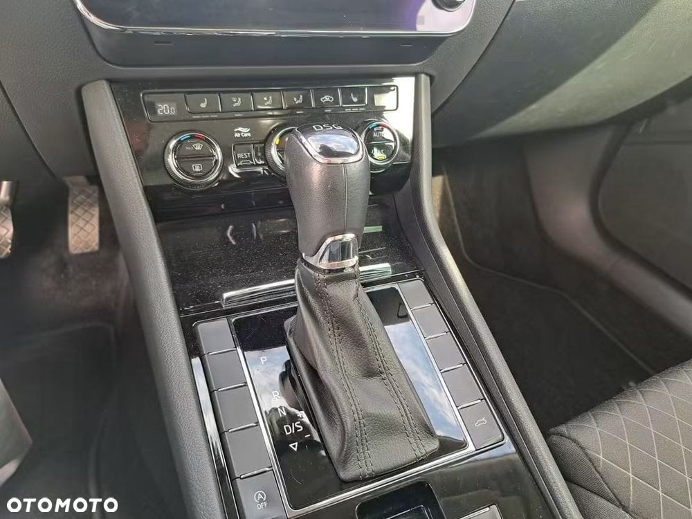 Skoda Superb - 23