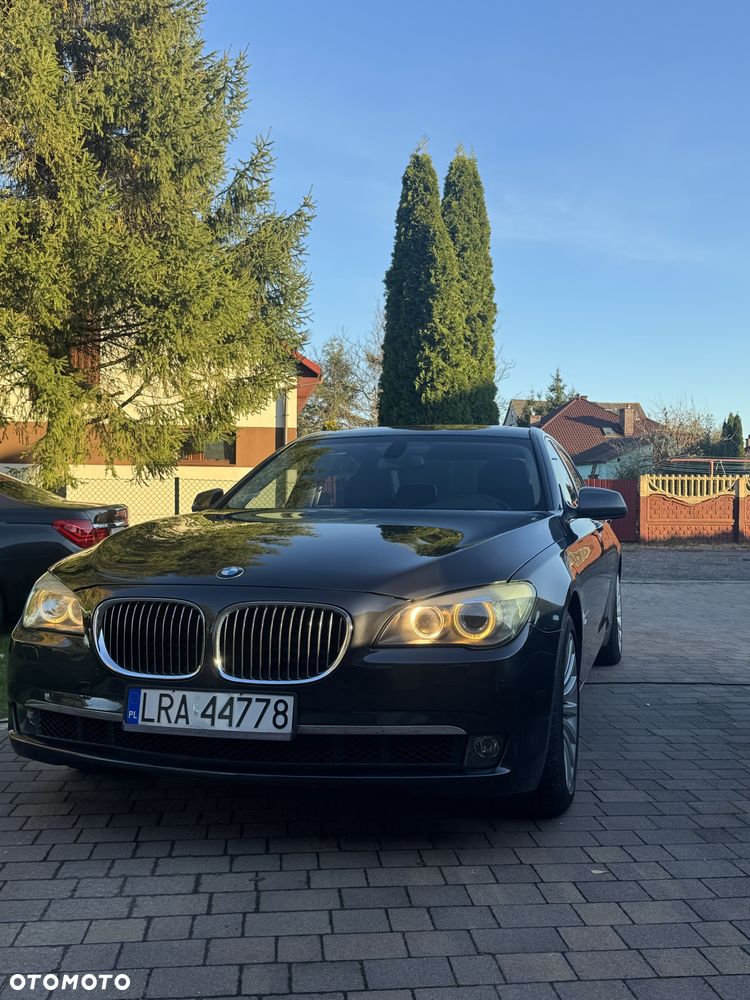 BMW Seria 7 - 1