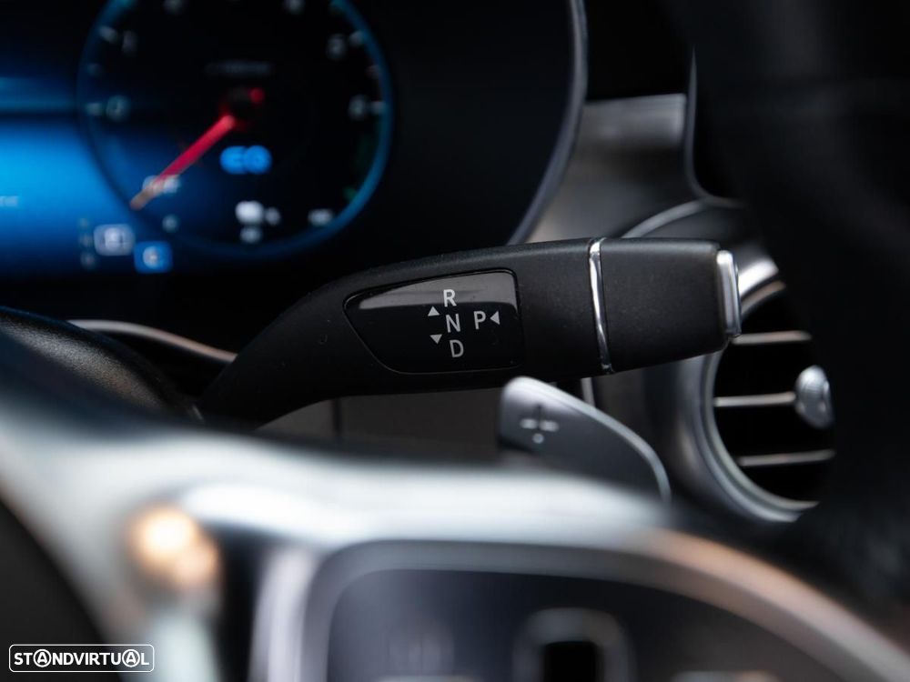 Mercedes-Benz GLC 300 de Coupe 4Matic 9G-TRONIC - 25