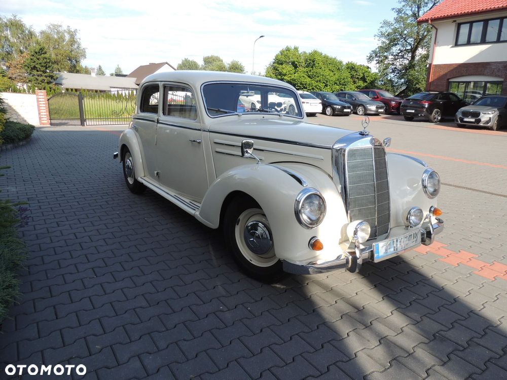 Mercedes-Benz Inny - 2
