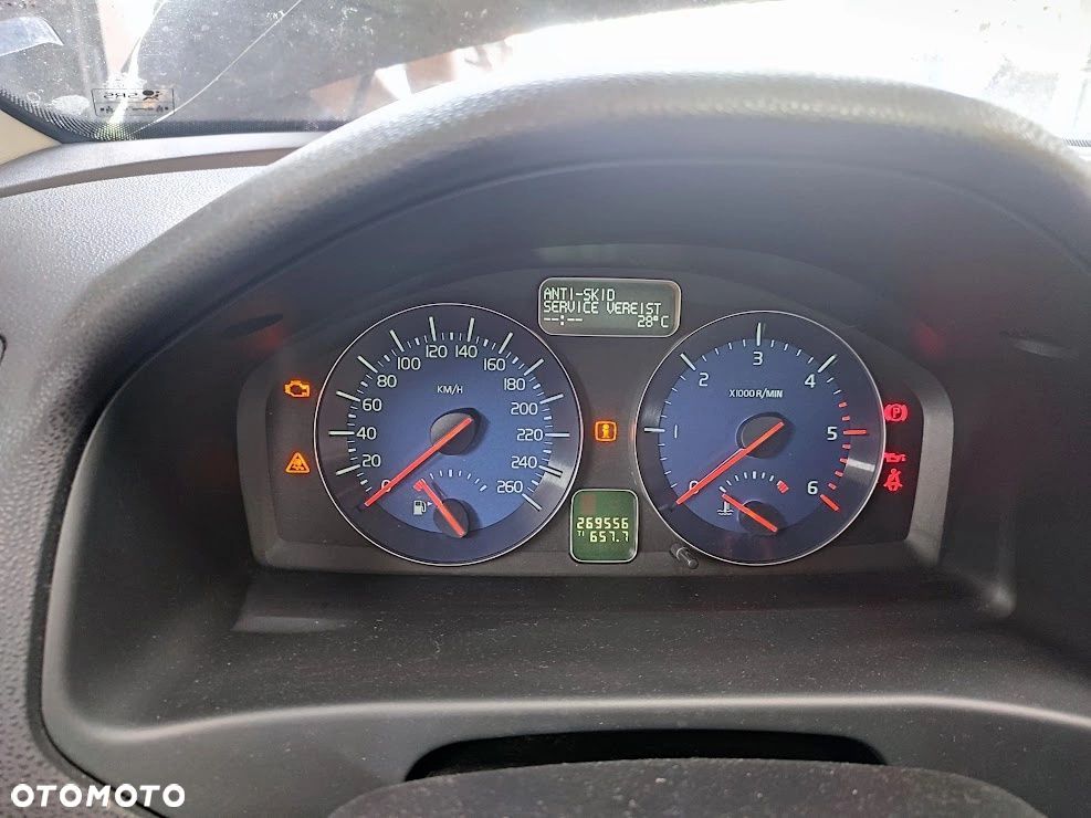 LICZNIK VOLVO C30 LIFT (2010-2012) 1.6 D2 115KM 30733372 - 1