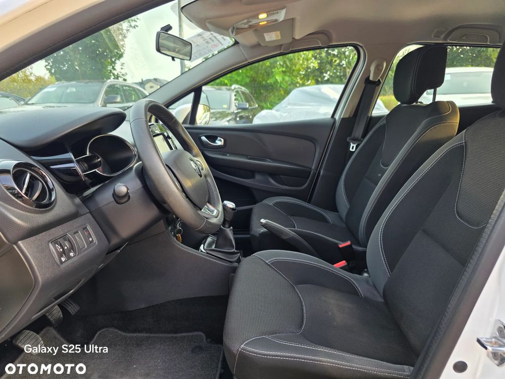 Renault Clio - 27