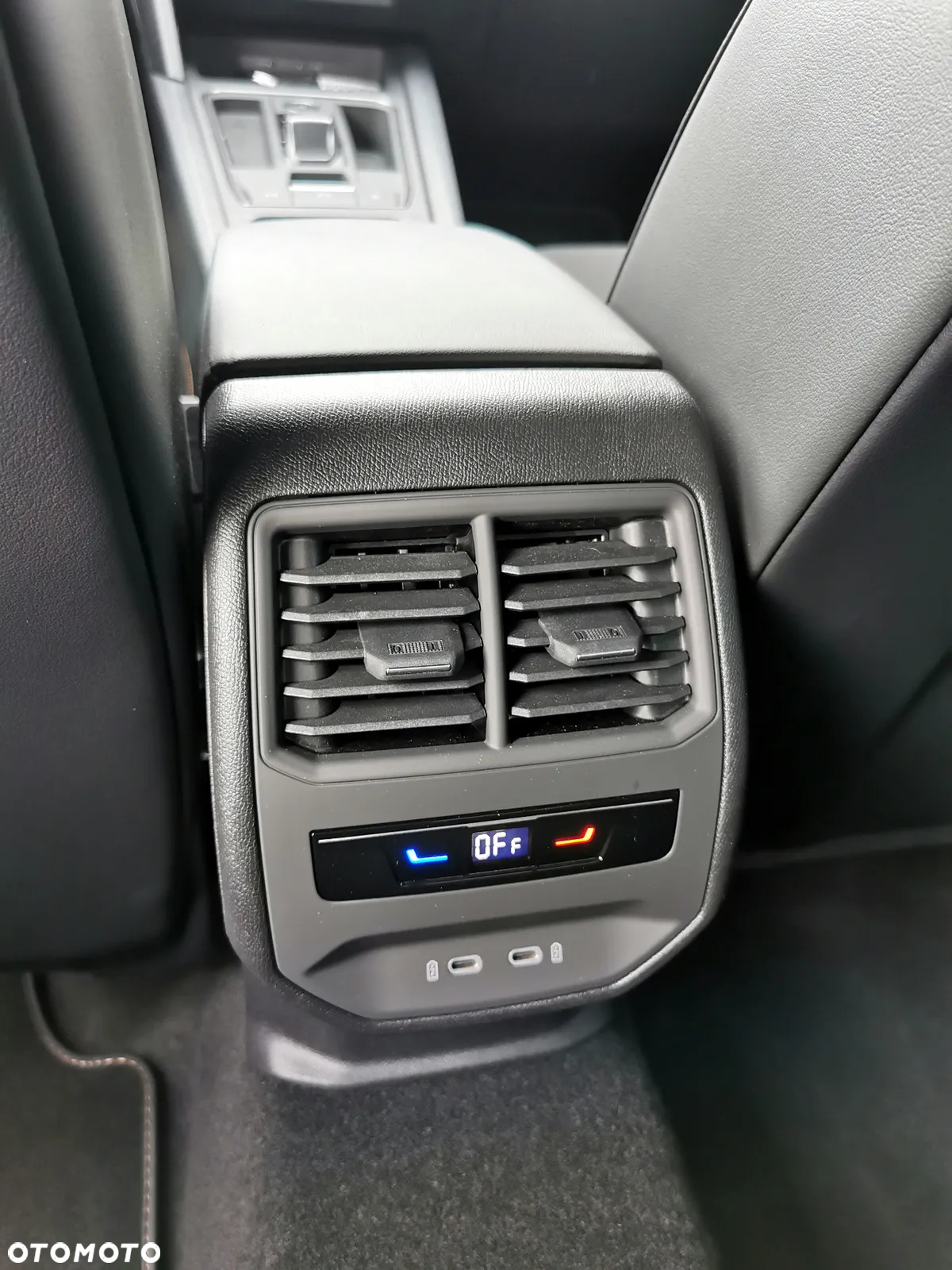 Cupra Leon 2.0 TSI VZ DSG - 7