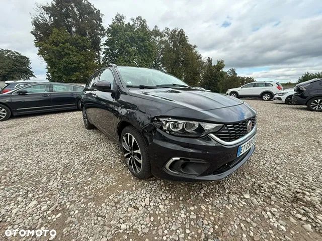 Fiat Tipo 1.6 MultiJet 16v Lounge DDCT - 17
