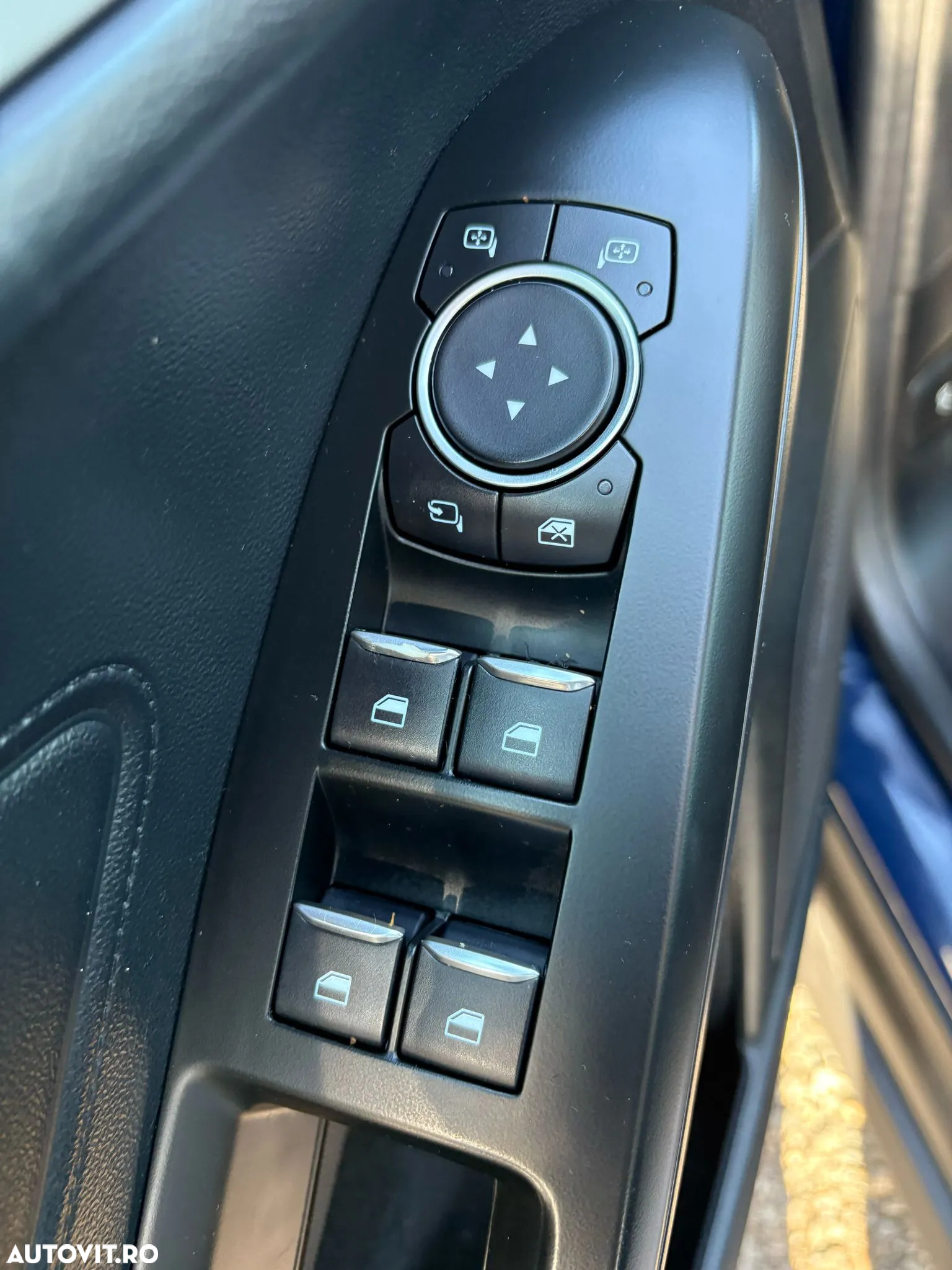 Ford Focus 1.0 EcoBoost Active - 6
