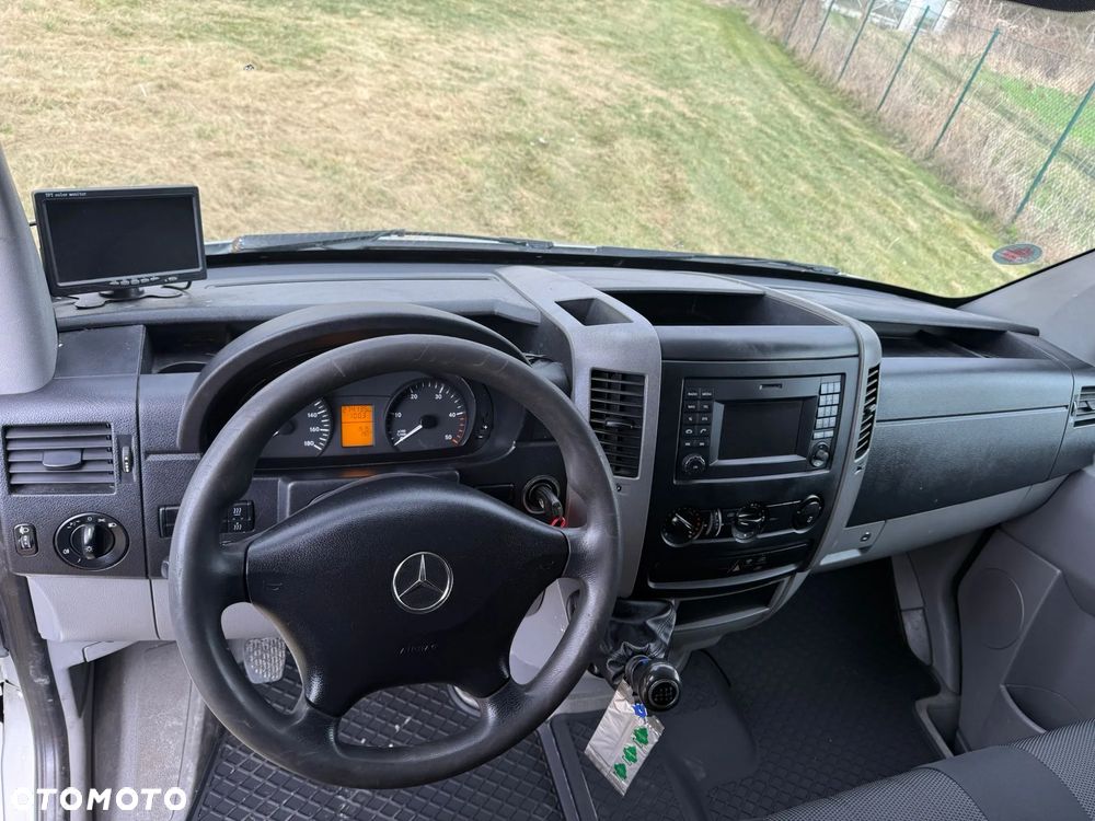 Mercedes-Benz Sprinter 316 - 11