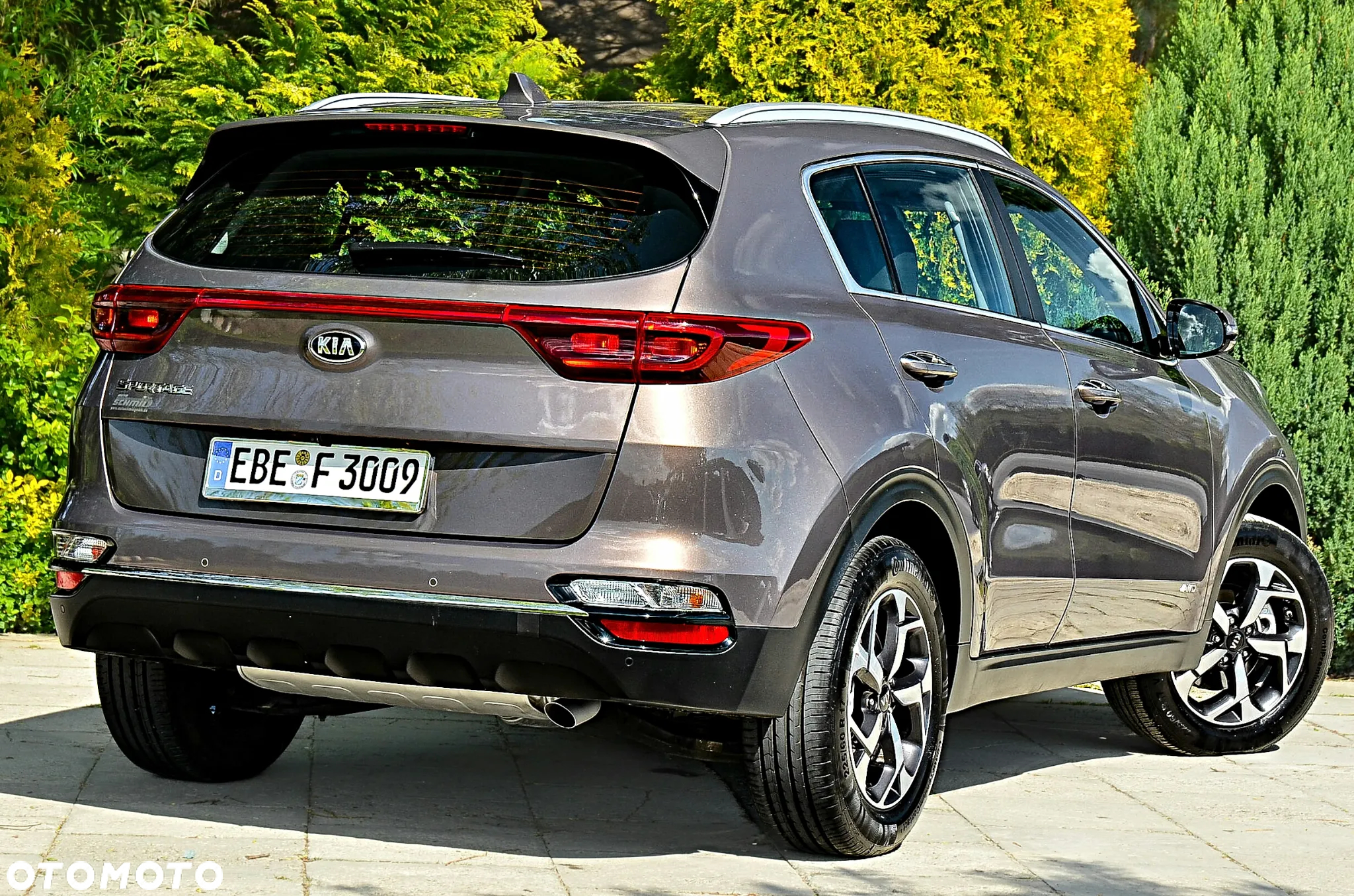 Kia Sportage 1.6 T-GDI AWD DCT PLATINUM - 3