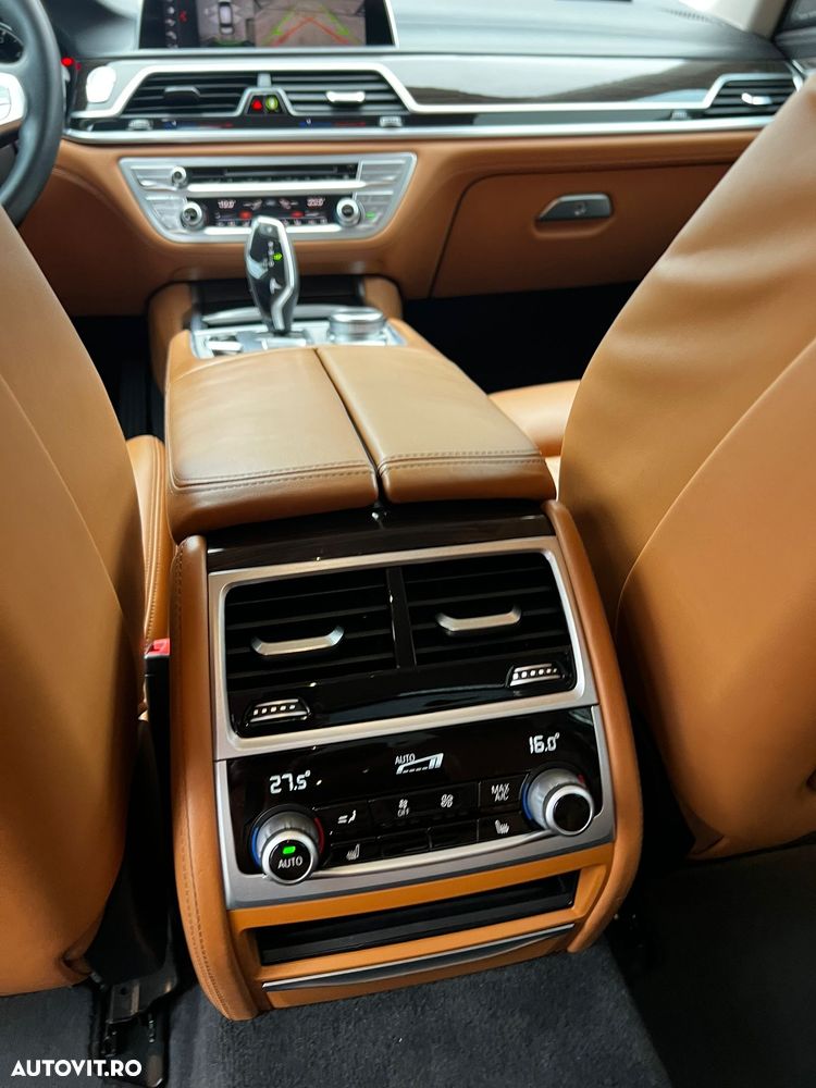 BMW Seria 7 750Ld xDrive - 11