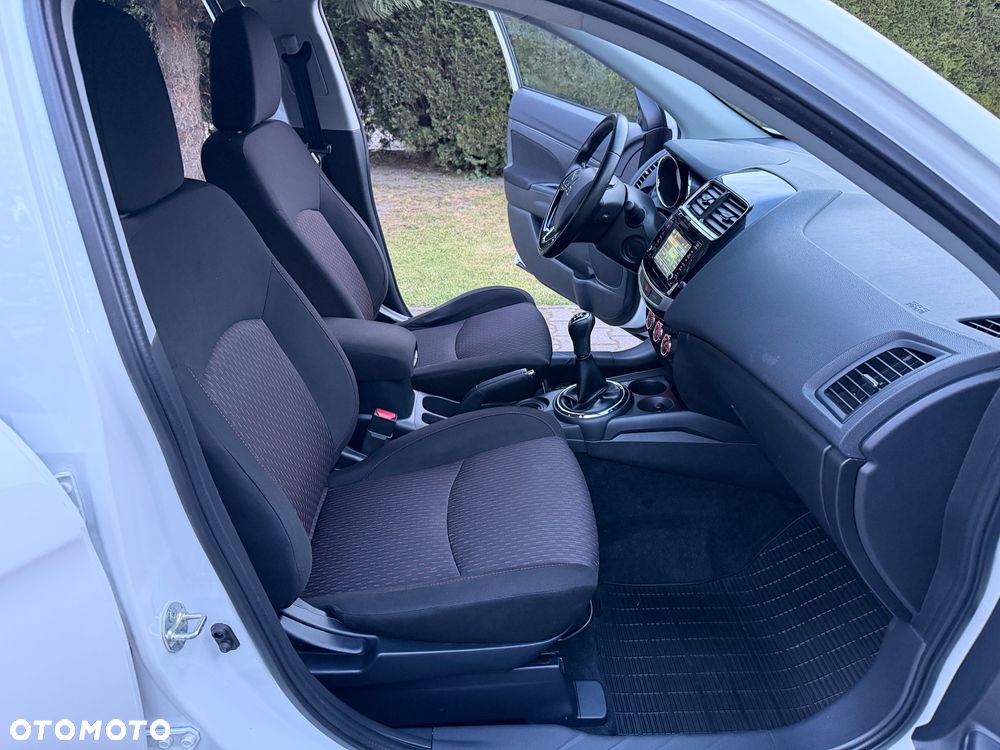 Mitsubishi ASX - 27