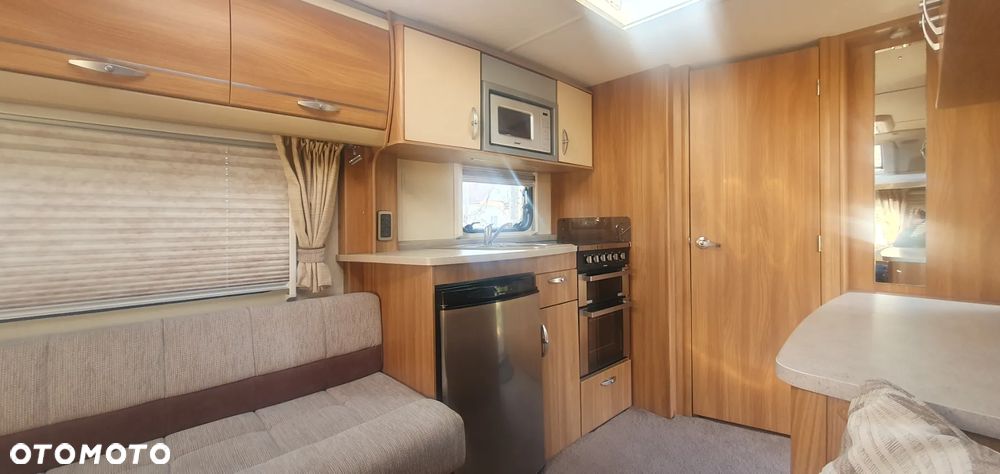 SWIFT Conqueror 480 - 5