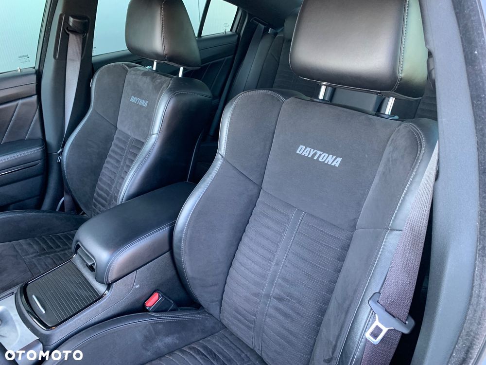 Dodge Charger 5.7 R/T Daytona - 16