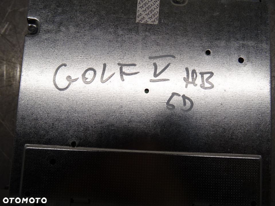 VW GOLF V HB 5D 03-09 1.4FSI RADIO 1K0035186J - 7