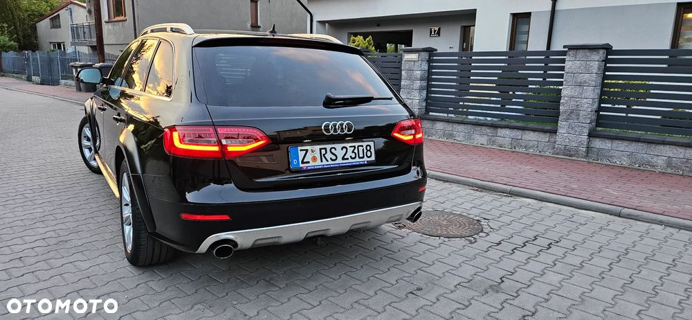 Audi A4 Allroad - 14