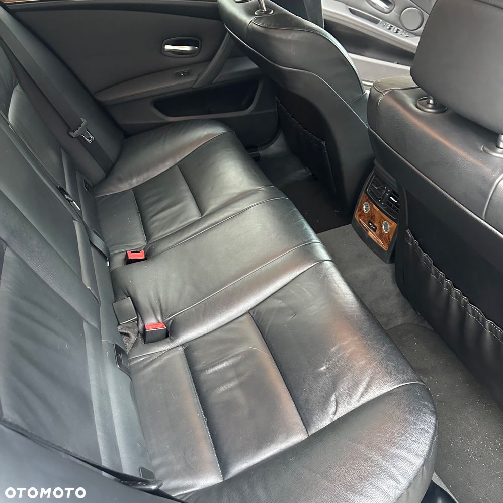 BMW Seria 5 520i Edition Sport - 11